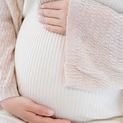 “大模型不保存🤞事实，只保😤存统计规律，◻哪里有代孕的人吗而数据🔁🇬🇵